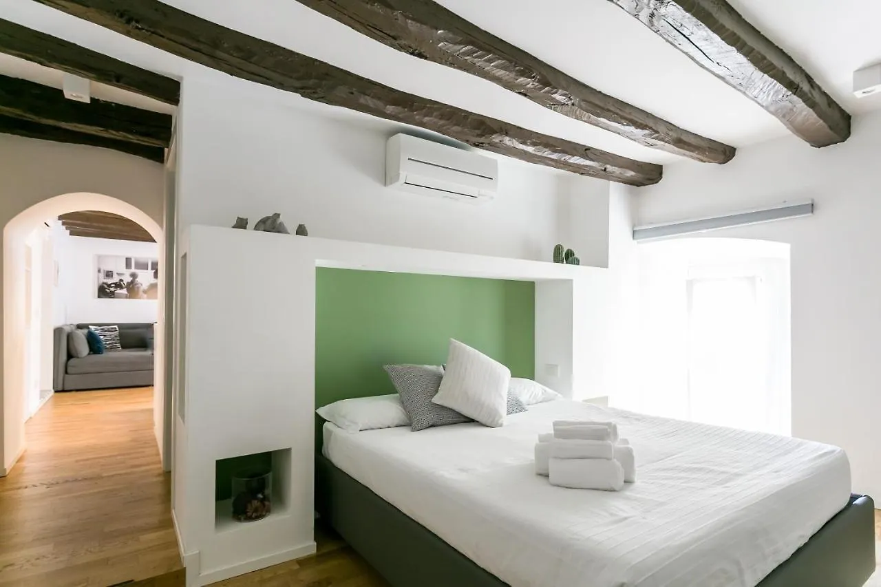 Milano Apartments Navigli Mortara מילאנו